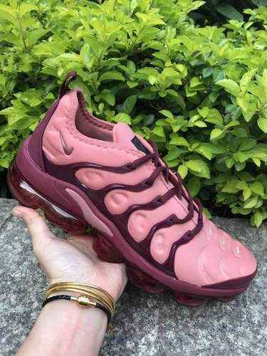 Scarpa da corsa con cuscino d'aria grande Nike Air Vapormax Plus TN 3641