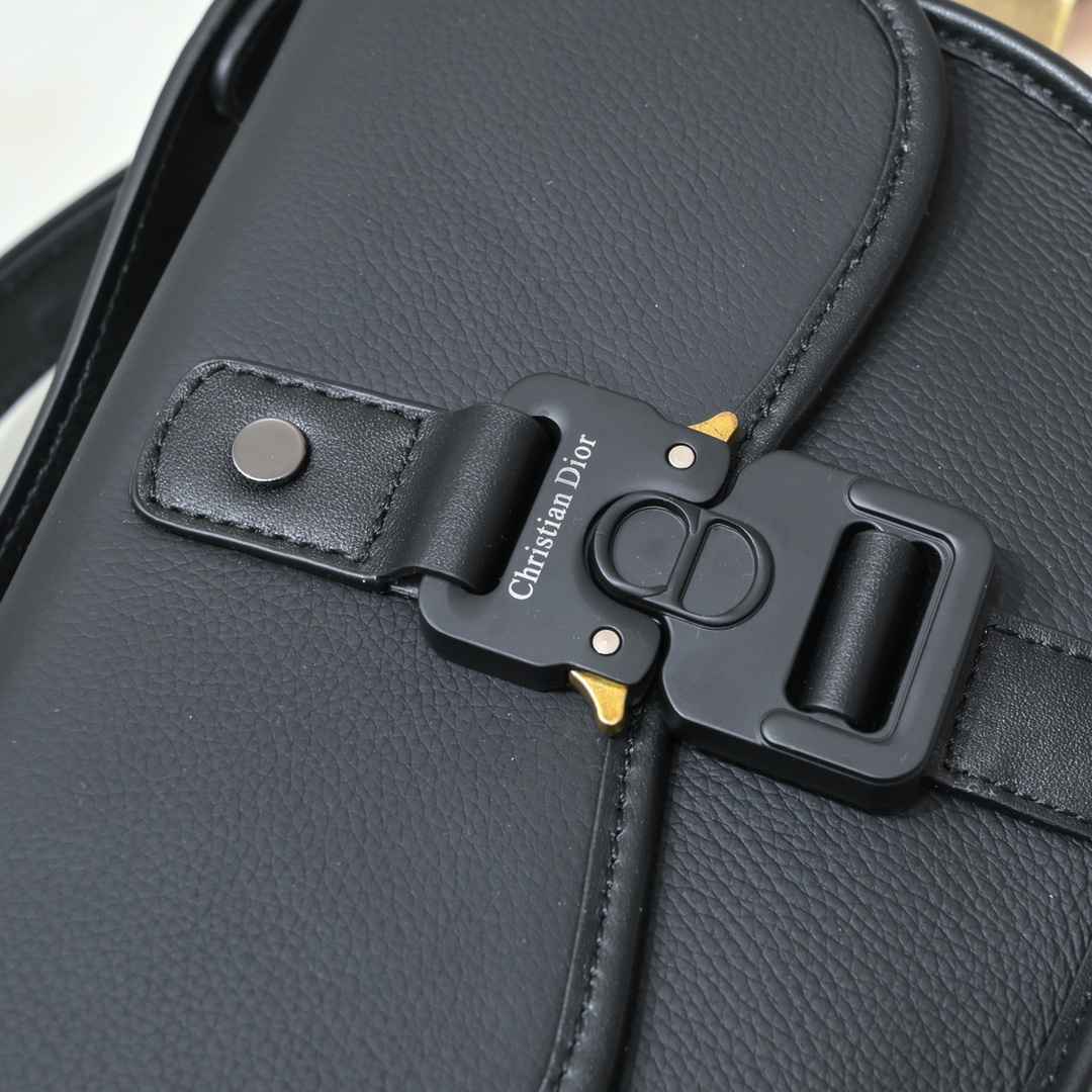 DW003050 (2).jpg